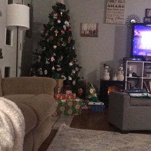 Meet your Posher, Valerie